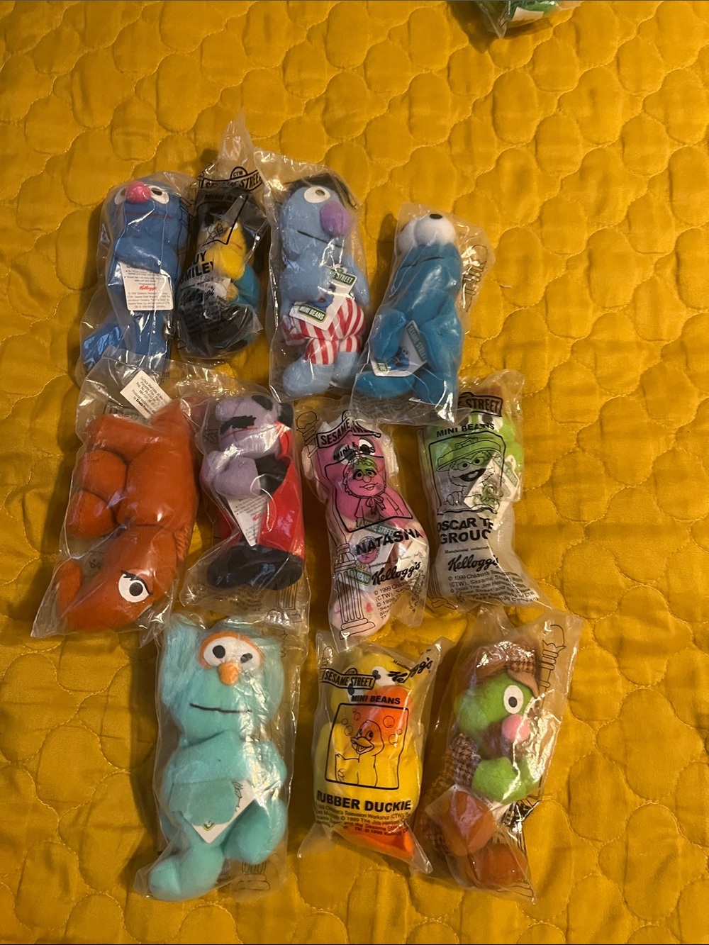 Sesame Street Mini Bean Plush Set – whole Collection - Picture 4 of 5